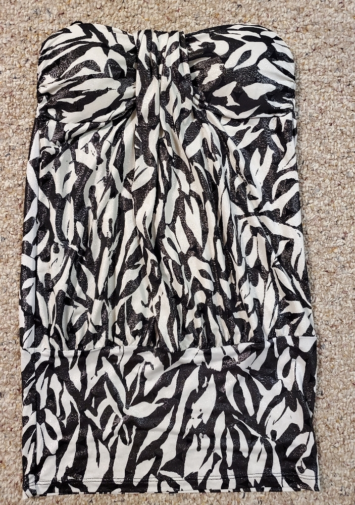 Zebra Strapless Top size Small